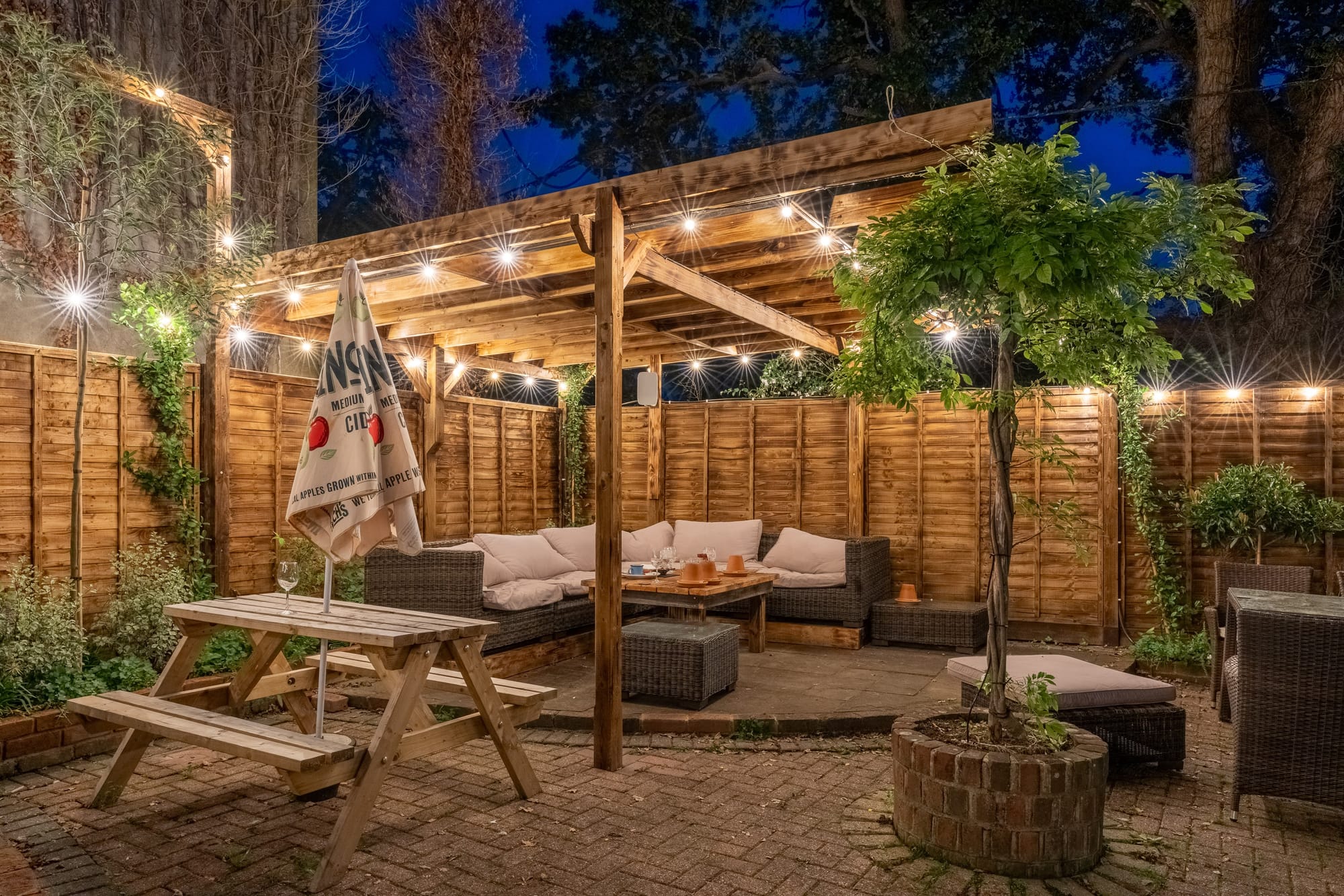 Venue Photoshoot: Hare And Hounds